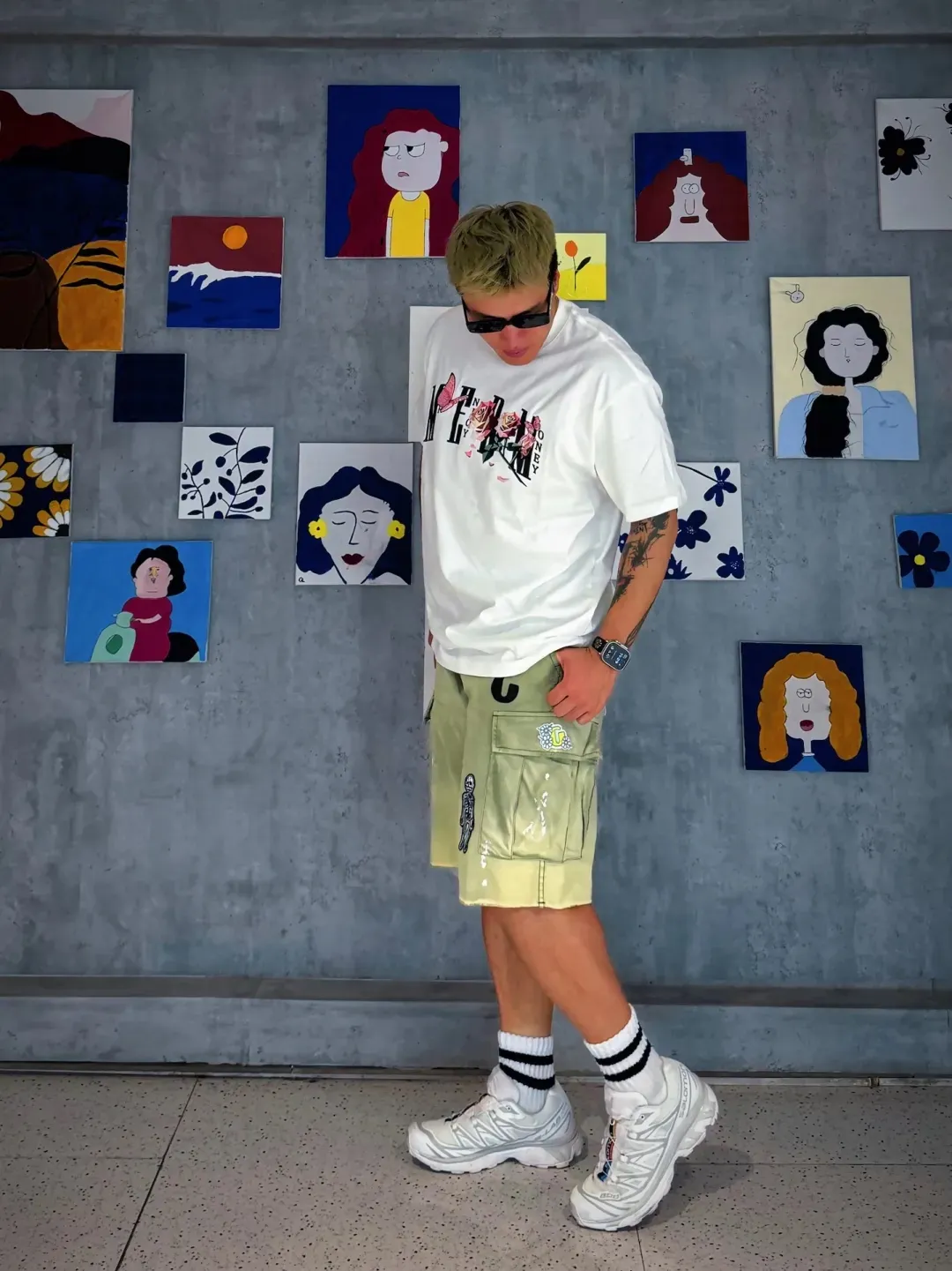 GALLERY DEPT. KENZIE FATIGUE CARGO SHORTS Patch embroidered shorts, distressed ink-splashed overalls, olive green size 30/32/34/36, heavy wash garment dyeing, jetted horse fade, washed and distressed products, each piece is slightly different, each piece is a work of art, Shimada machine embroidery, hand-splashed ink graffiti